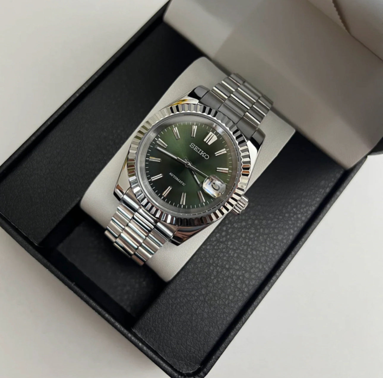 Seiko Mod Datejust (Olive Green Jubilee)