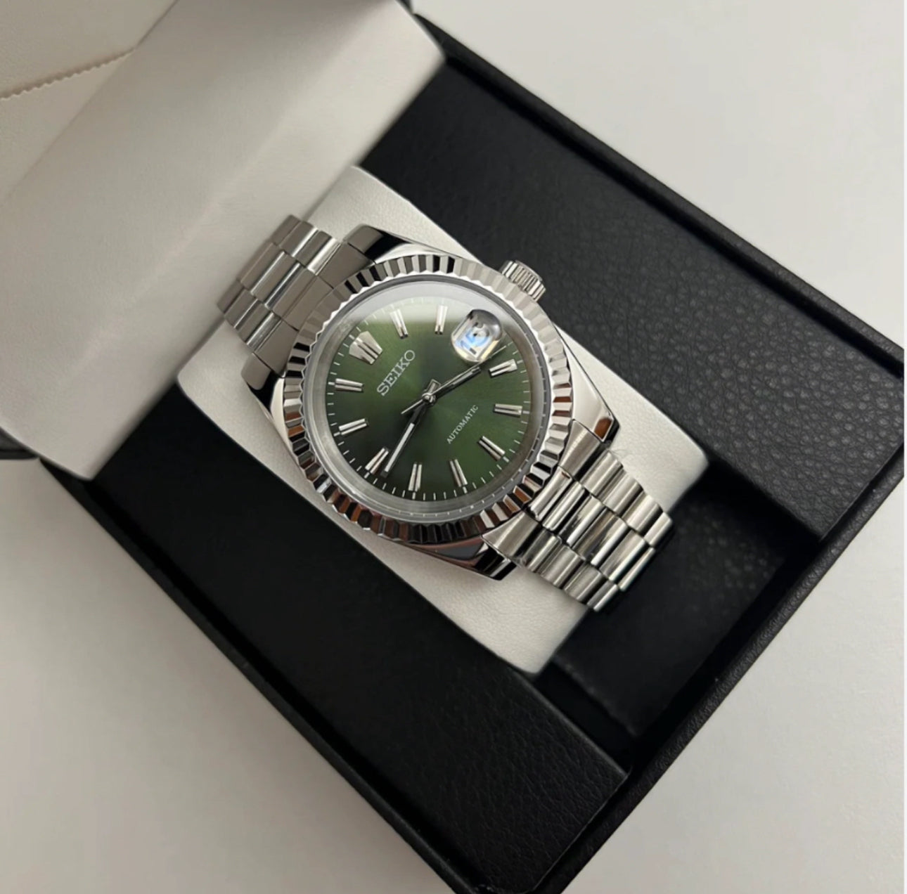 Seiko Mod Datejust (Olive Green Jubilee)